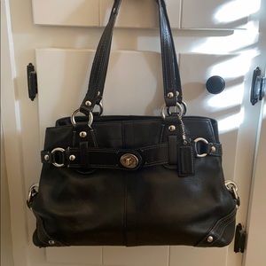 Black Coach Bag. Excellent condition.